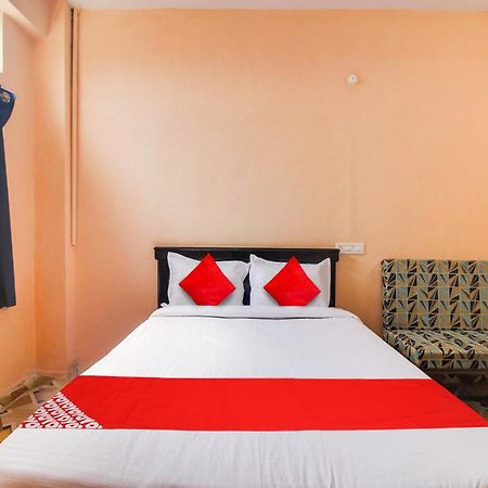 Hotel O R.J.International Pedda Ambarpet 外观 照片