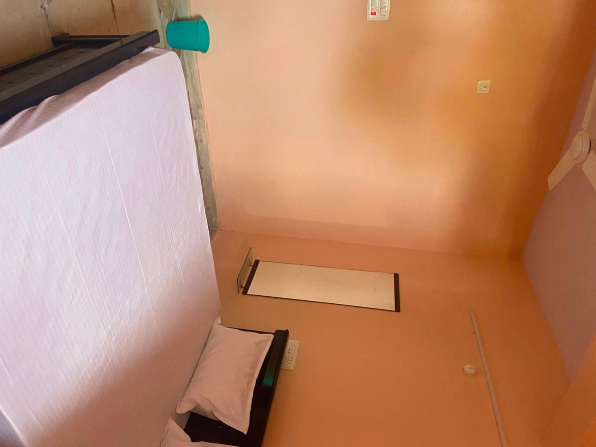 Hotel O R.J.International Pedda Ambarpet 外观 照片