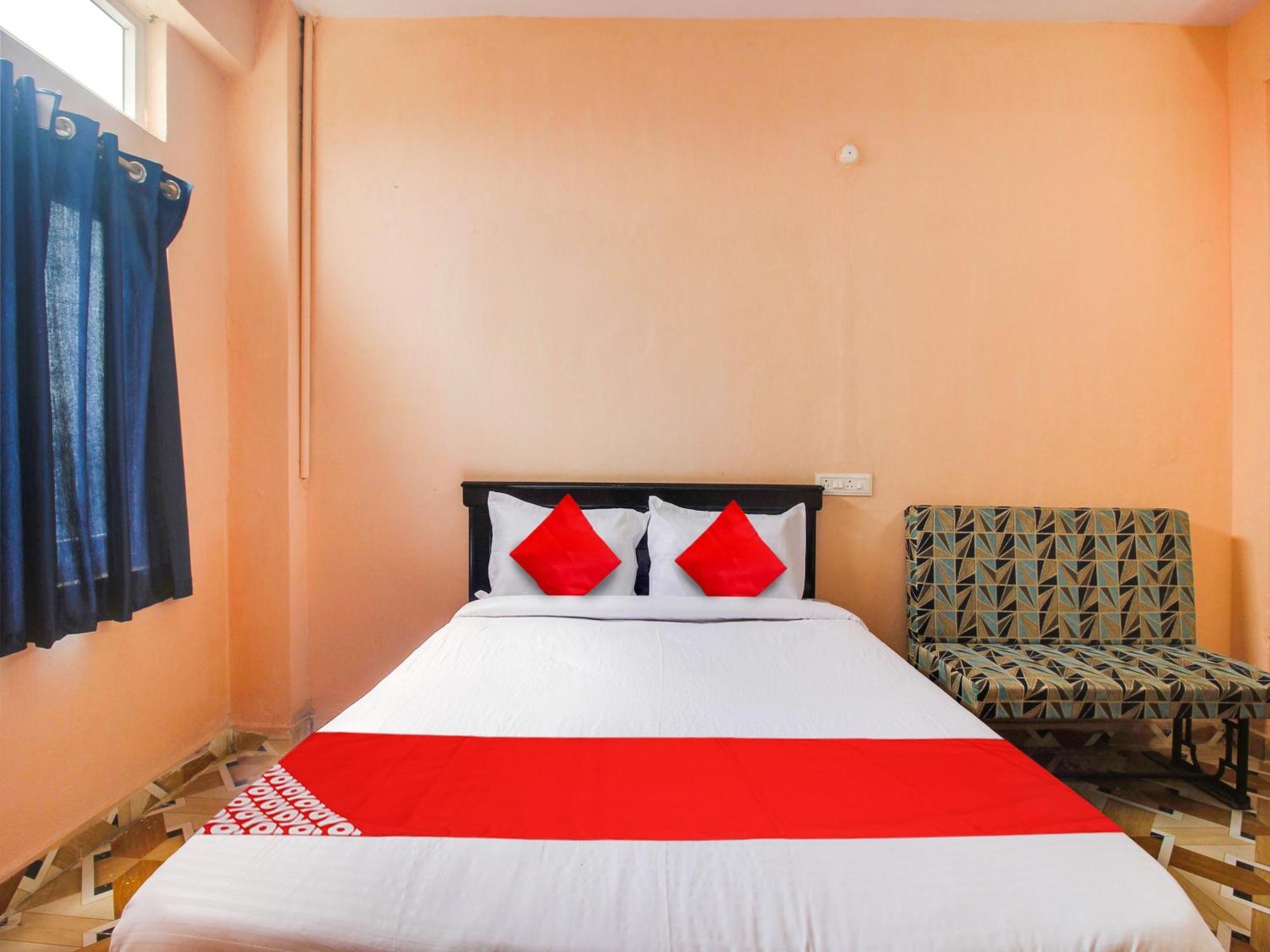 Hotel O R.J.International Pedda Ambarpet 外观 照片