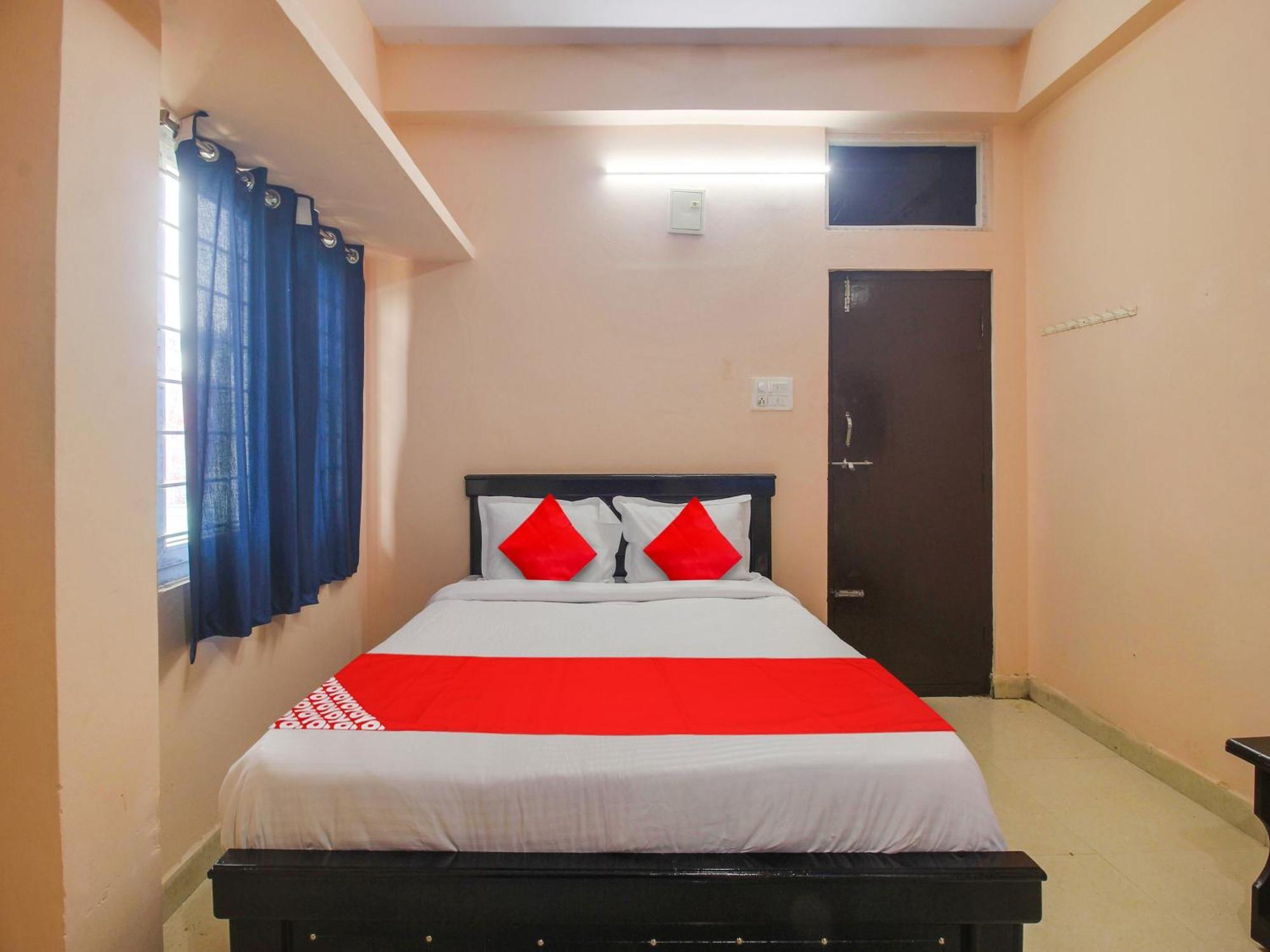 Hotel O R.J.International Pedda Ambarpet 外观 照片